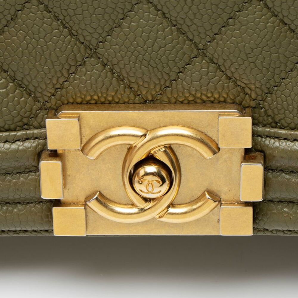 Chanel Caviar Leather New Medium Boy Bag - Picture 9 of 16